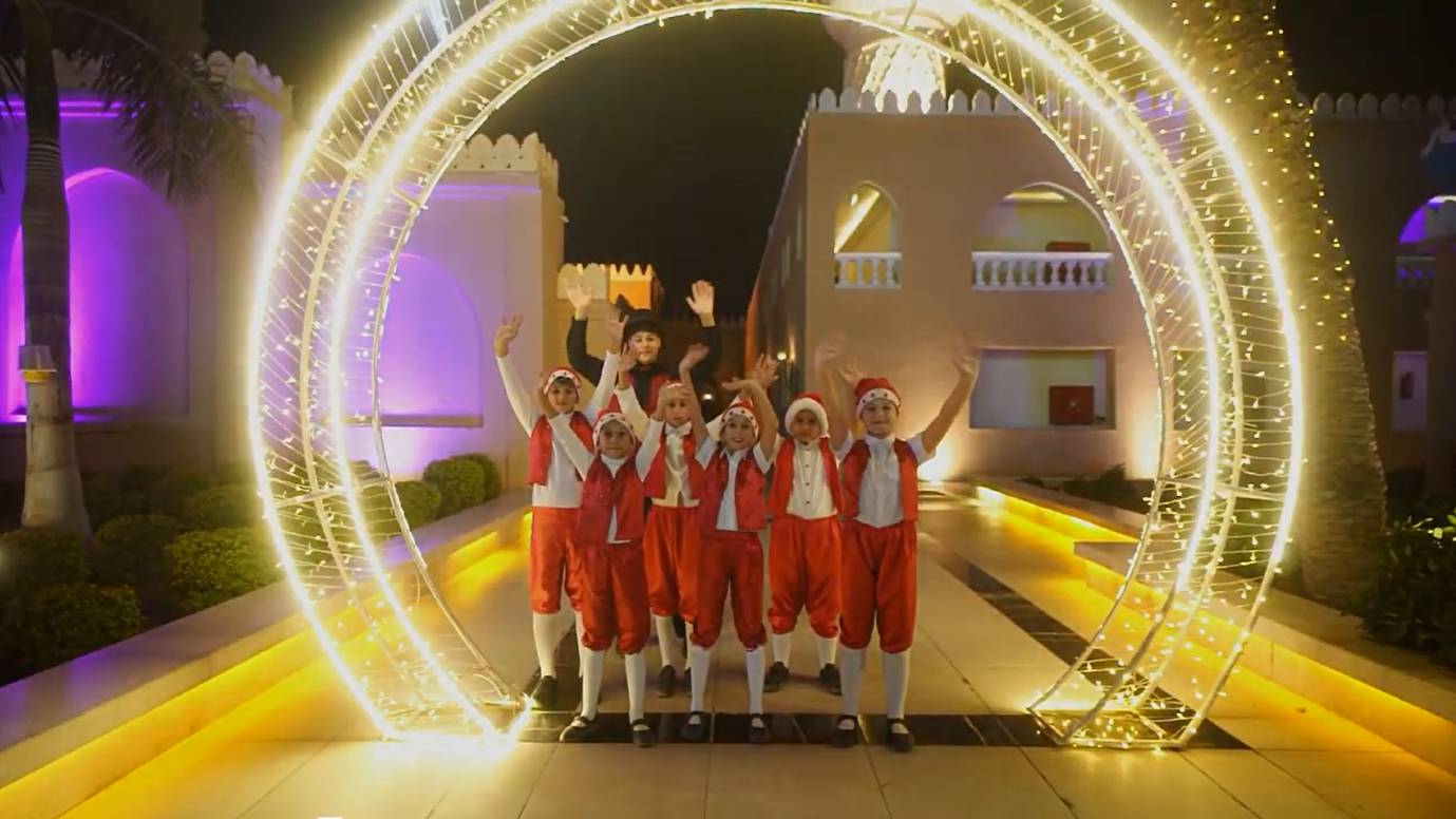 Песня " ТРИ БЕЛЫХ КОНЯ" солисты КПП " Наследие" смотреть онлайн