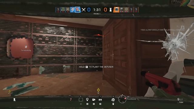 Using the Worst Shield Operator in Rainbow Six Siege смотреть онлайн