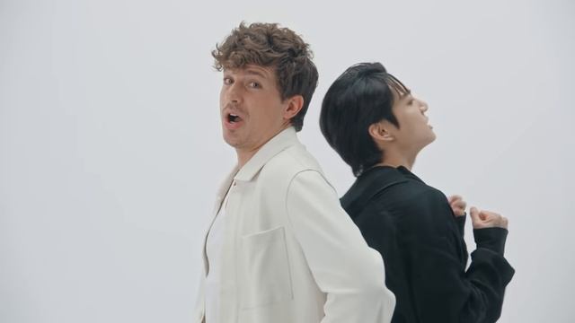 Charlie_Puth_Left_And_Right_feat_Jung_Kook_of_BTS_Official_Video смотреть онлайн
