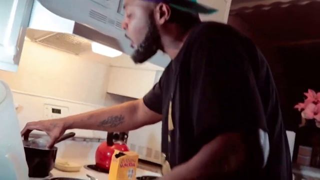 CHRIS BENTLEY X KINGMONEY - COULD NEVA (Music Video) смотреть онлайн