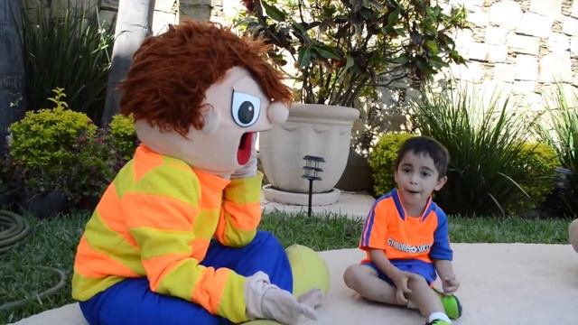A Jugar con Alejandro - El Show de Bely y Beto смотреть онлайн