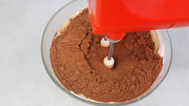 Łatwy przepis na domowe lody czekoladowe (tylko 3 składniki) смотреть онлайн