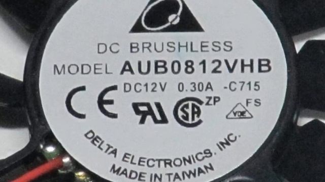 DELTA AUB0812VHB 12V 0.3A 3wires Cooling Fan смотреть онлайн