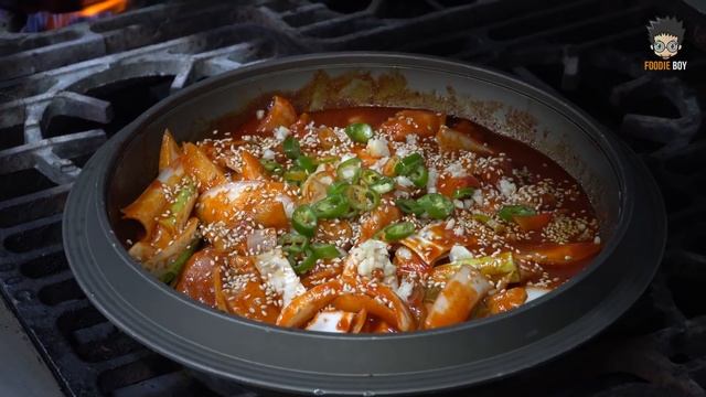 흑돼지 짜글이 / Korean Spicy Pork Stew - Korean Street Food / 창원 하늘정원