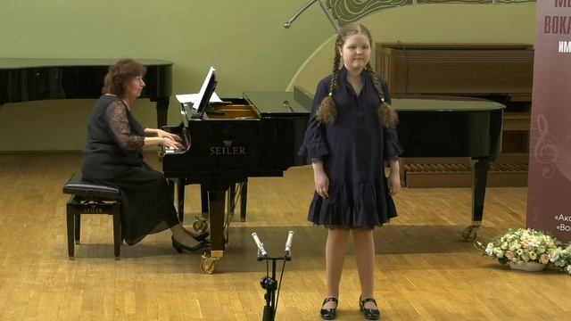 Варвара Семёнова Шаинский "Уголок России" смотреть онлайн
