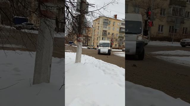 Миниролик #1550 Единственная в Жуковском!!! Х103ен на 14к с приветливым водителем#лиаз #автобус