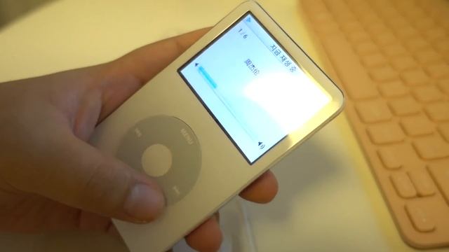 아이팟 클래식 5.5세대 개봉기/비디오팟/우유팟/레트로/mp3/ipod 5.5 unboxing смотреть онлайн