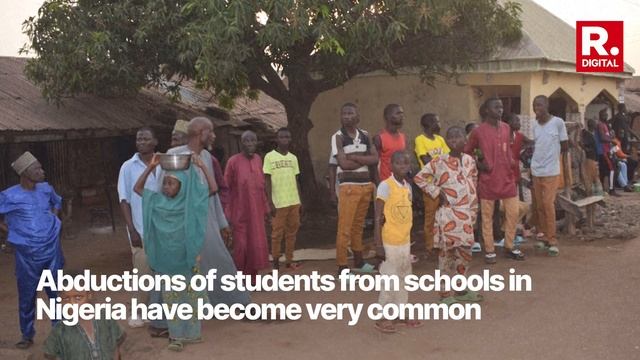 More Than 200 Students Were Kidnapped From Nigerian School By Islamic Extremists смотреть онлайн