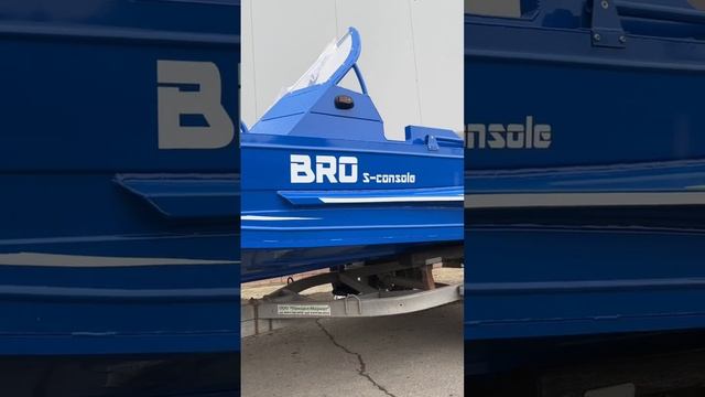 BRO 4.2 двухконсольная - яркая, стремительная! Смотрите обзор двухконсольной модели на канале 🔥 смотреть онлайн