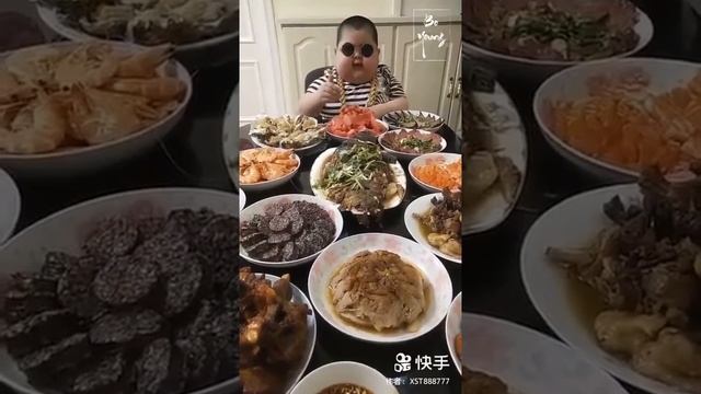 КИТАЙСКИЙ РЕБЁНОК СИЛЬНЫЙ ОБЖОРА