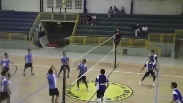 ES LA 7ª FECHA DE TORNEO APERTURA 2014 DE LA LAVB- Metan Vs Guemes