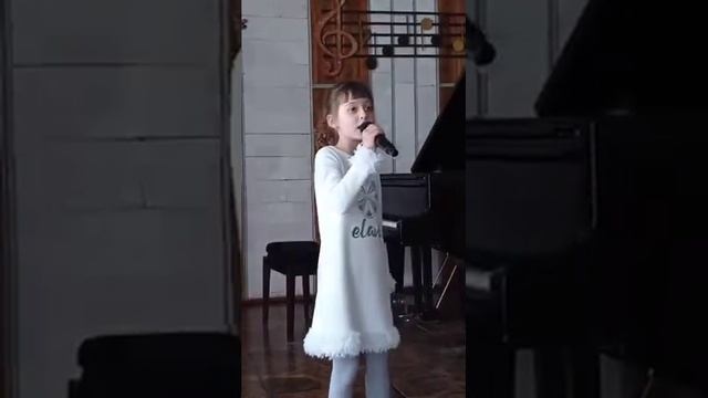 Адаменко Ангеліна смотреть онлайн