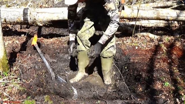 Неизвестные бойцы РККА в одной воронке / Unknown RKKA Fighters In The Same Crater