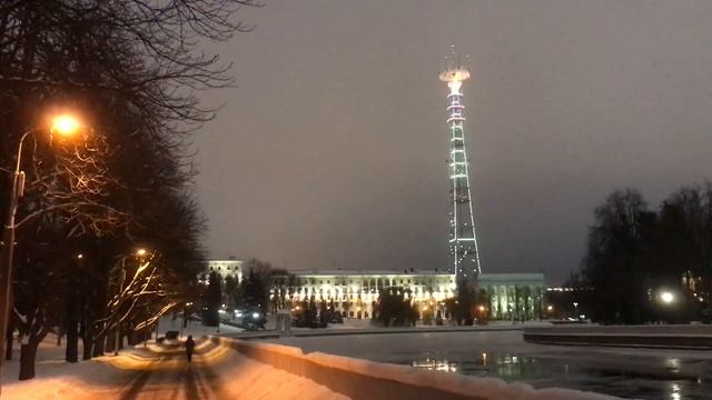 Праздничная новогодняя иллюминация телевышки в центе Минска смотреть онлайн