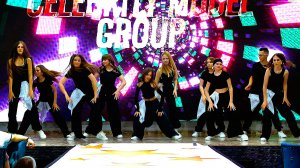 НОВЫЙ ТАНЕЦ ЮНЫХ МОДЕЛЕЙ  . СМОТРИ И ТАНЦУЙ С НАМИ / 1000планет