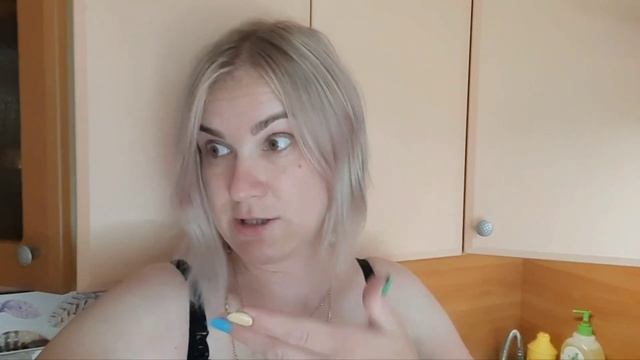 Новая стрижка 💇♀️ / Крутим компот из смородины 🫙 смотреть онлайн
