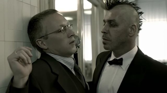 Rammstein Ich Will 4K Remastered video with subtitles 60fps смотреть онлайн