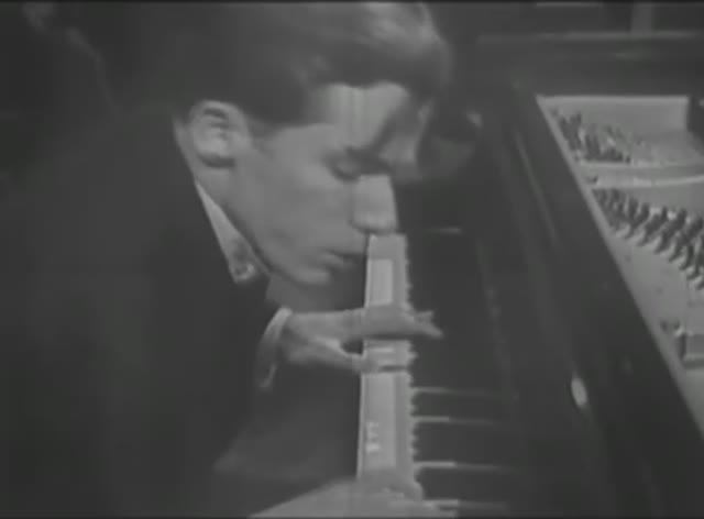 Гленн Гульд. Полное собрание СВС видео 1954-1977 ч.1/10. Ранние записи. смотреть онлайн