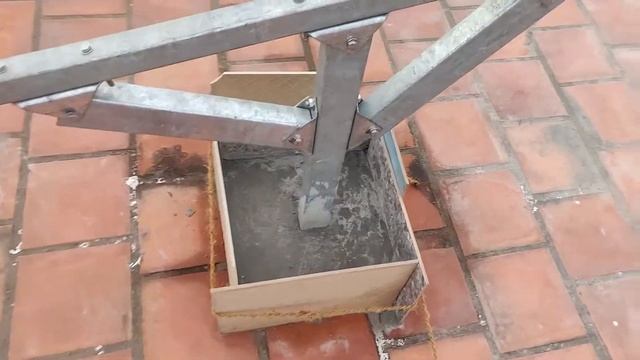 1 KW Rooftop Solar Panel Installations, Structure and how to mount | DIY | PART 1 смотреть онлайн