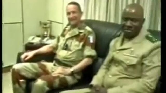 Sécurité Franco Malienne:Le chef d'État Major Français reçut par le Chef d'État Major du Mali смотреть онлайн