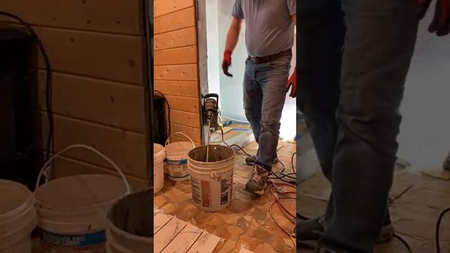 Как замешать раствор для плитки смотреть онлайн