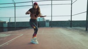 75. Helion - Hello ♫ Shuffle Dance Video