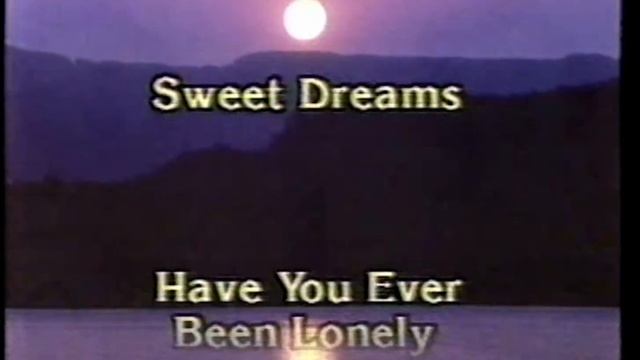 Heartland Music The Legendary Patsy Cline Music Collection Ad (1993) (low quality) смотреть онлайн