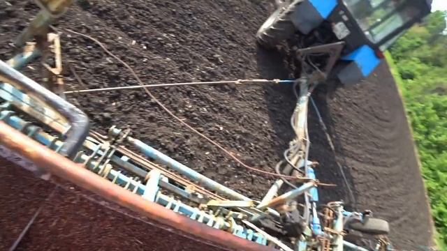 26 мая сев суданской травы на сено злостный перегон утопла сеялка смотреть онлайн