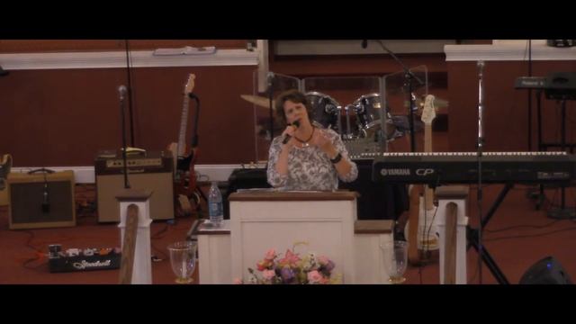 Sister Janice Steeleman (I'm Amazed that you love Me) смотреть онлайн