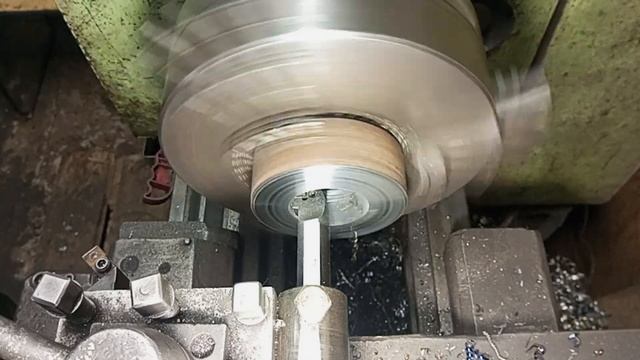 ТОКАРКА КОРПУС ДЛЯ МАСЛОПРЕССА ПОДШИПНИКОВЫЙ УЗЕЛ. смотреть онлайн