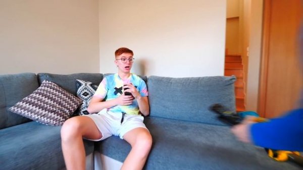 Ο Siren Head μας ΕΠΙΤΕΘΗΚΕ ΣΤΟ ΣΠΙΤΙ ΜΑΣ! Τι κάναμε? @gl_show