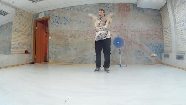 1307