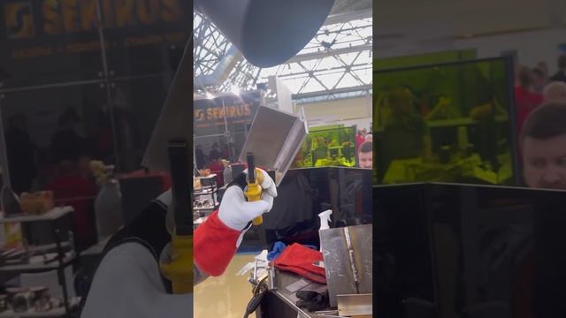 Пробуем сварочные Hugong, Rehm, Cebora, Ewm, Foxweld и Meteor на выставке Rusweld