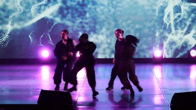 вот они слева направо - LUMINOUS - RUN