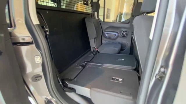 Yeni Doblo Combi aracımızın kısa tanıtım videosuyla haftaya giriş yaptık. 💫#otokocfiatizmir смотреть онлайн