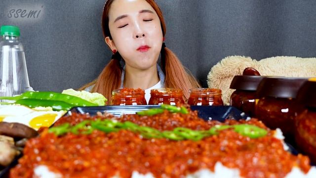 [Mukbang]🍚흰 쌀밥위에~맵지만 비빔젓갈, 맵지만 더!매운 비빔젓갈, 진한우볶음고추장먹방😋(화끈하게 매운맛🔥)Spicy Salted seafood ASMR| 쎄미 смотреть онлайн