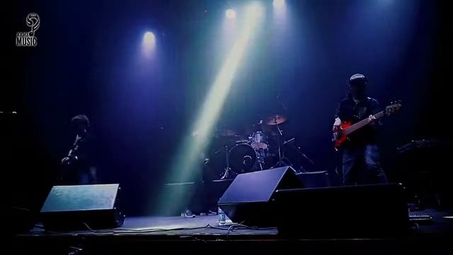 ТАйМСКВЕР - Из вечносолнечного льда смотреть онлайн