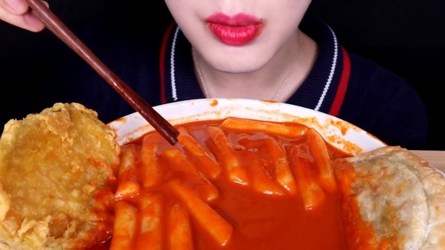 ASMR TTEOKBOKKI, HAND MADE FRIES MUKBANG, 떡볶이, 수제튀김 먹방, EATING SOUNDS смотреть онлайн