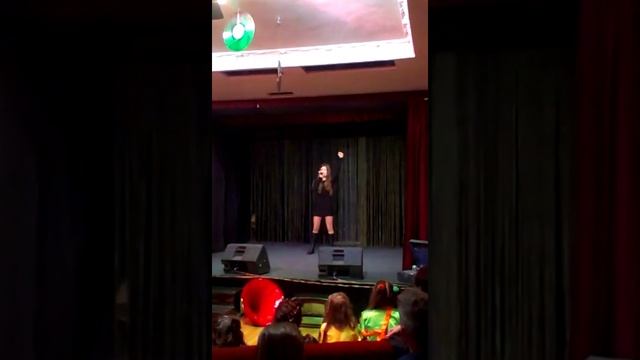 Патока Карина, "Show must go on", 2.11.2013г. смотреть онлайн