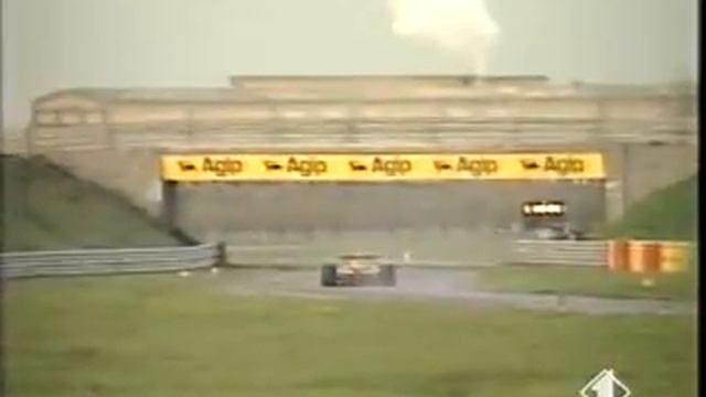 Presentazione Ivan Capelli alla Ferrari 1992 смотреть онлайн