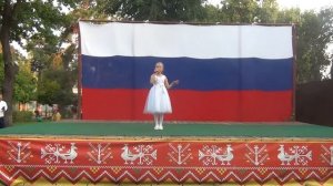 Крутских Маргарита - «Песня русская»  ко Дню флага РФ