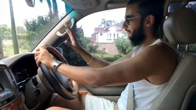 Land Cruiser Cygnus Vs Land Cruiser 200 - Interiors & Drive [MGC Ep. 24]