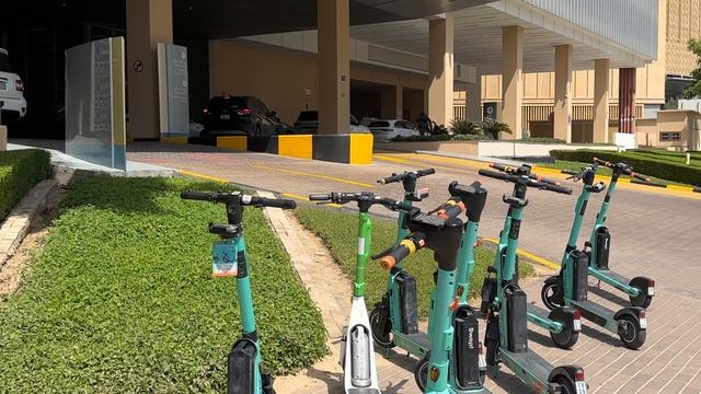 Дубай 🇦🇪 [4К] Пешая прогулка по городу 🔥 смотреть онлайн