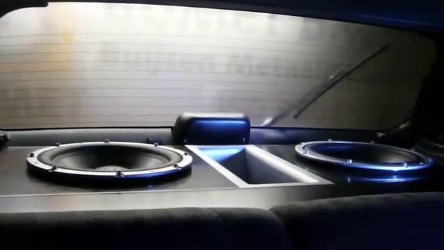 2x Audio system Krypton 12" 2x Rockford Fosgate T20001BD смотреть онлайн
