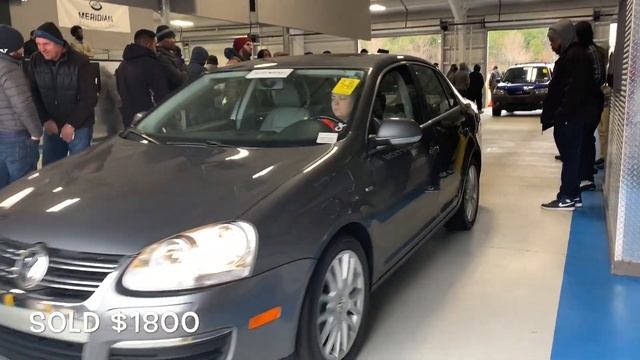 CRAZY DEALS AT THIS DEALER ONLY AUTO AUCTION! CHEAP AUCTION PRICES 2-7-20 смотреть онлайн