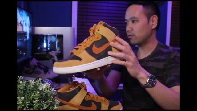 Live Unboxing | Nike Dunk High PRM Dark Russet / Dark Curry смотреть онлайн
