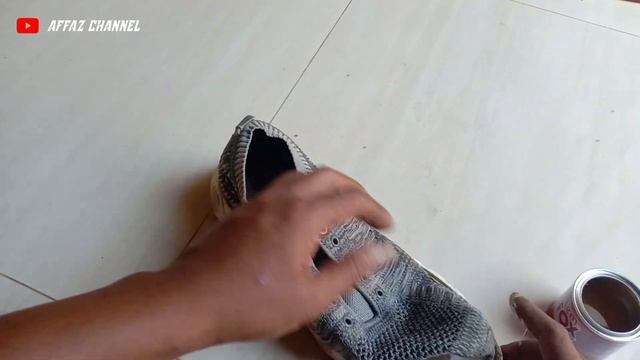 Cara Memperbaiki Sepatu Yang Lemnya Lepas/Sol Sepatu (repairing chipped shoes) смотреть онлайн