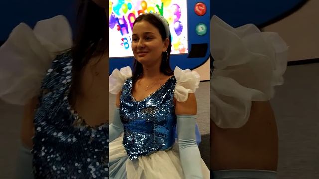 Маленький принц прощается с Золушкой. 24.07.22. смотреть онлайн