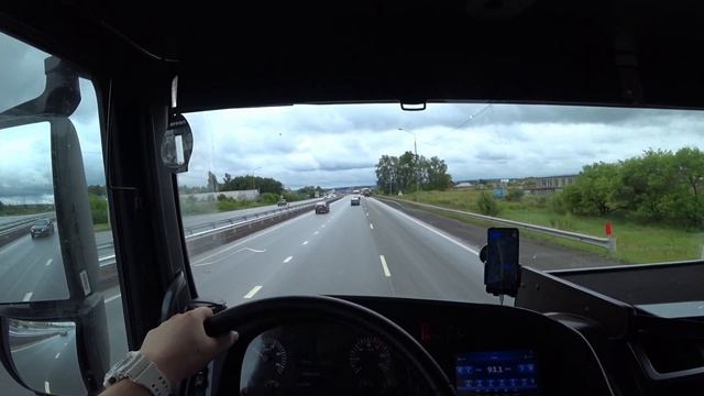 12 КМ ПРОБКА/5 ЧАСОВ С РЕБЁНКОМ В МАШИНЕ  #пробка #дальнобой #крафтер #рейс