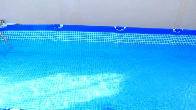 بابا رمى شفا في المسبح !!! смотреть онлайн